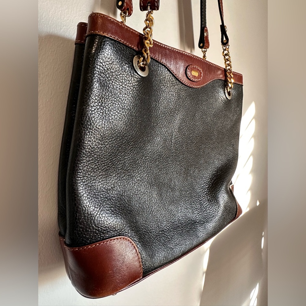 Bally 80s Vintage Pebbled Leather Chain Link Strap Bag Purse - Black/Brown